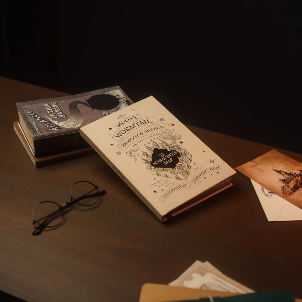 Harry Potter The Marauder's Map Optically Variable Ink Premium A5 Notebook - Image 4